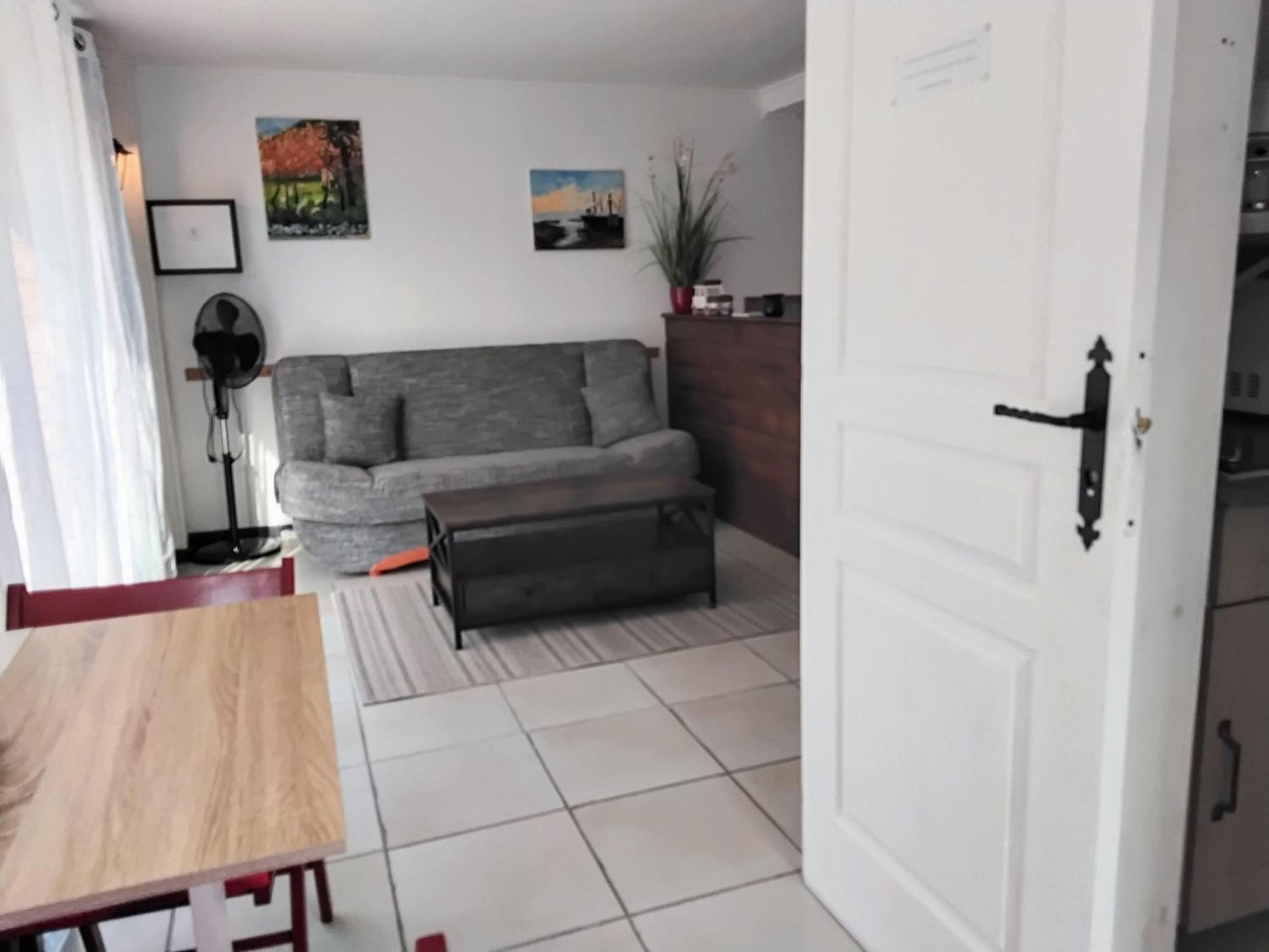 Le Clos Des Passiflores Пон Екстер'єр фото
